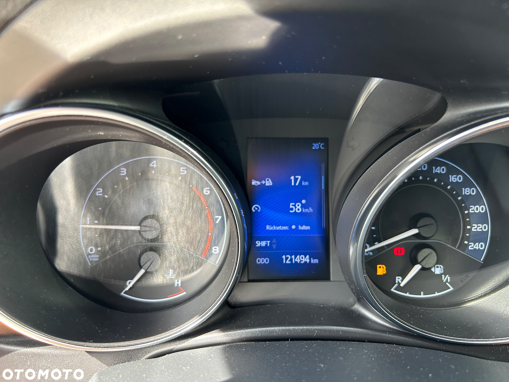 Toyota Auris 1.2 T Dynamic - 25