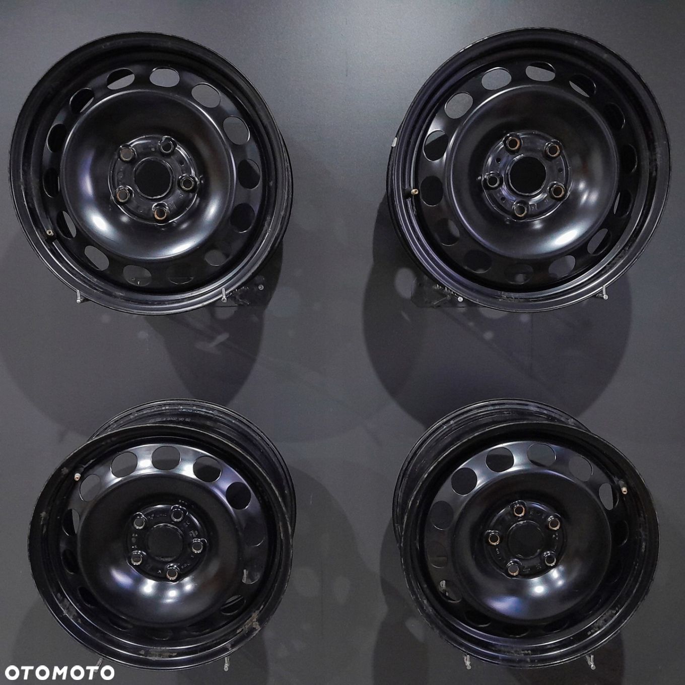 Felgi 16 5x112 VW Golf V VI VII, Audi A3 8P, Seat Leon III II F14232-35 - 1