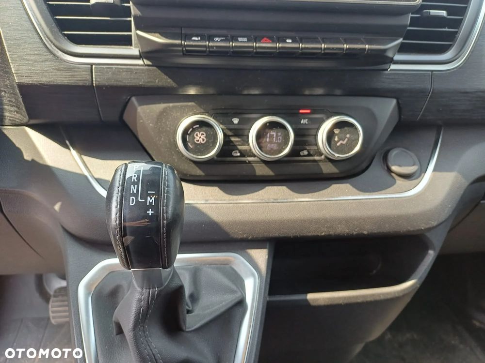 Renault Trafick - 12