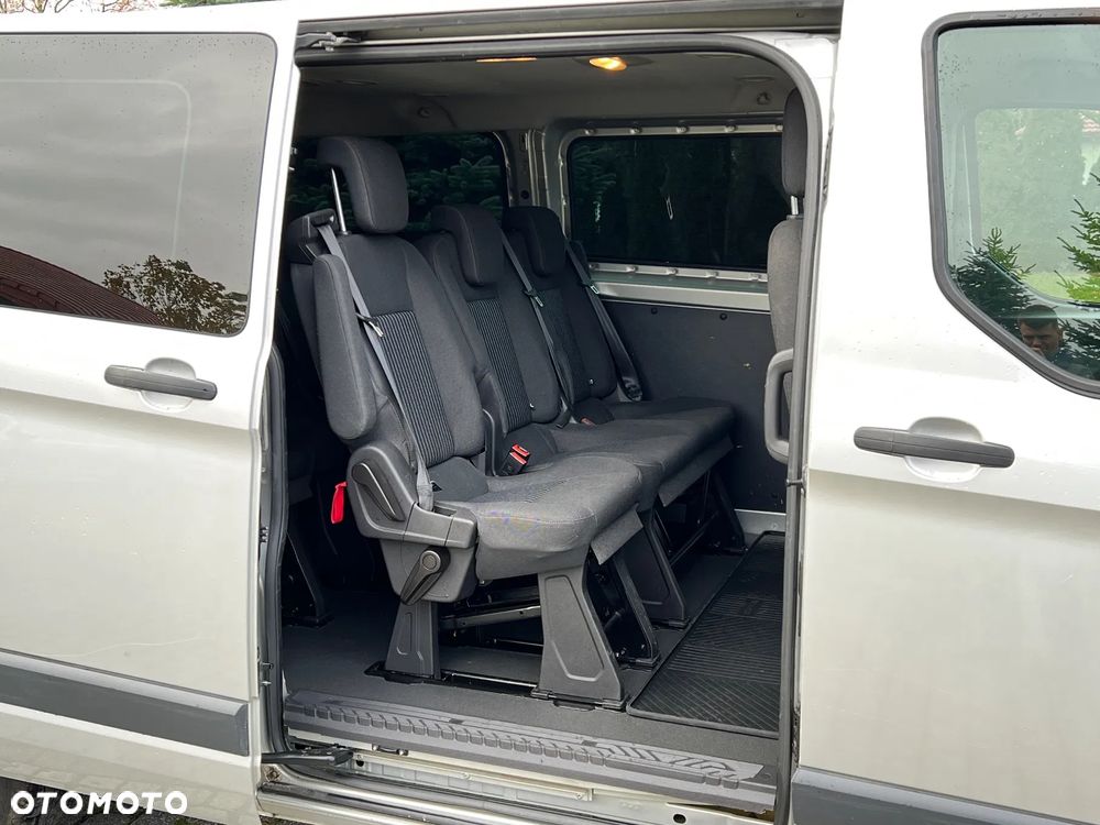 Ford Transit Custom 290 L2H1 Limited - 29