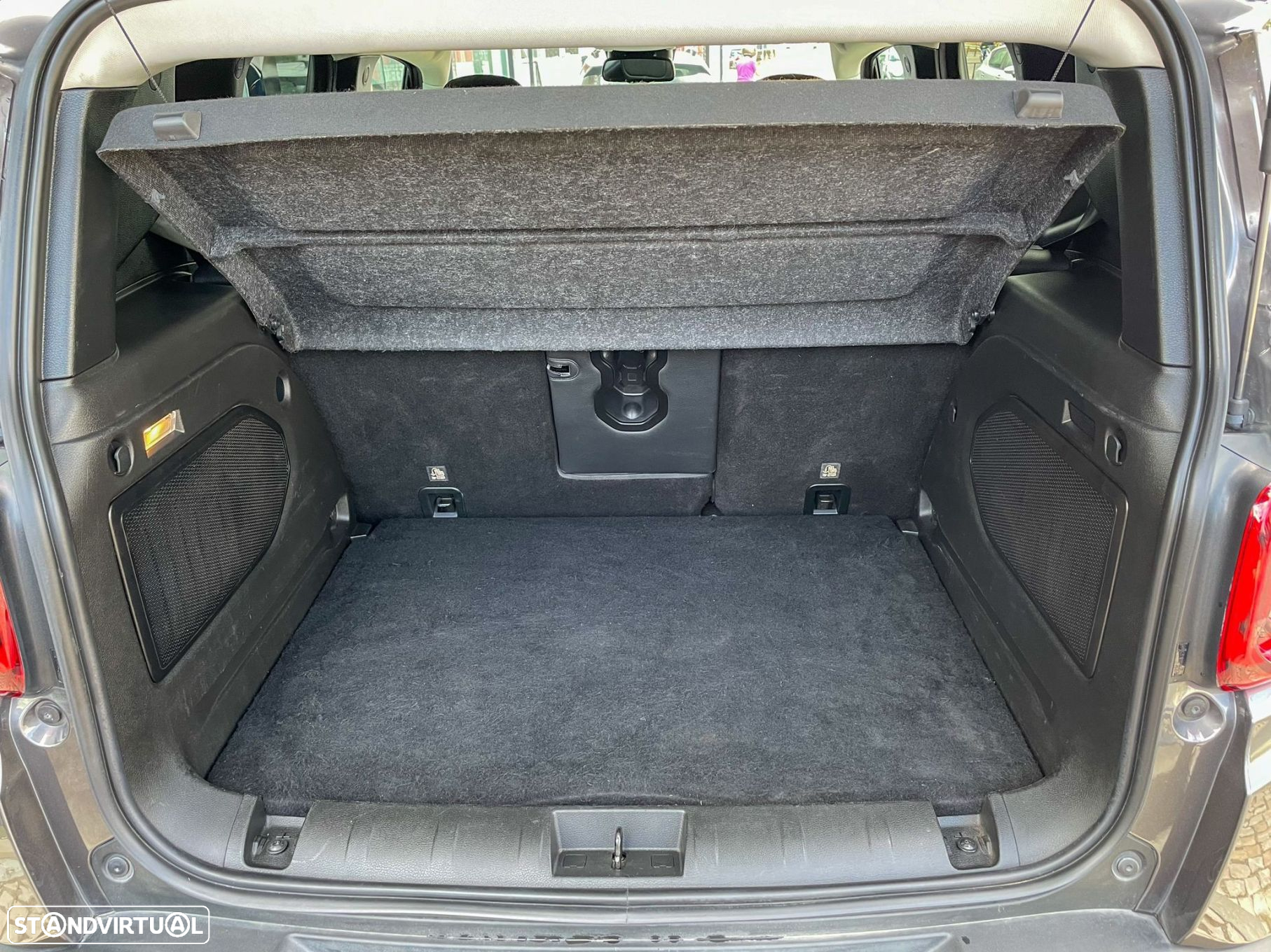 Jeep Renegade 1.6 MJD Limited DCT - 20