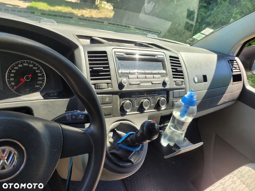 Volkswagen T5 - 36