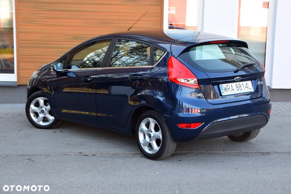 Ford Fiesta 1.25 Titanium EU5 - 9