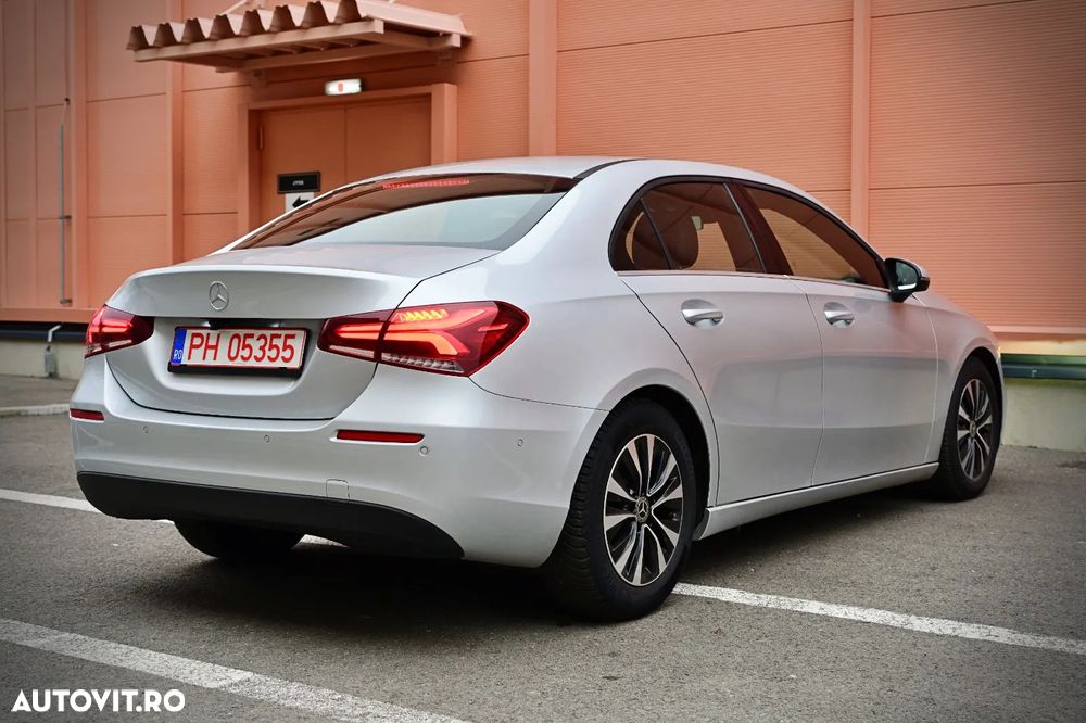 Mercedes-Benz A - 10