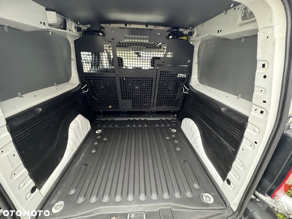 Toyota Proace City - 9