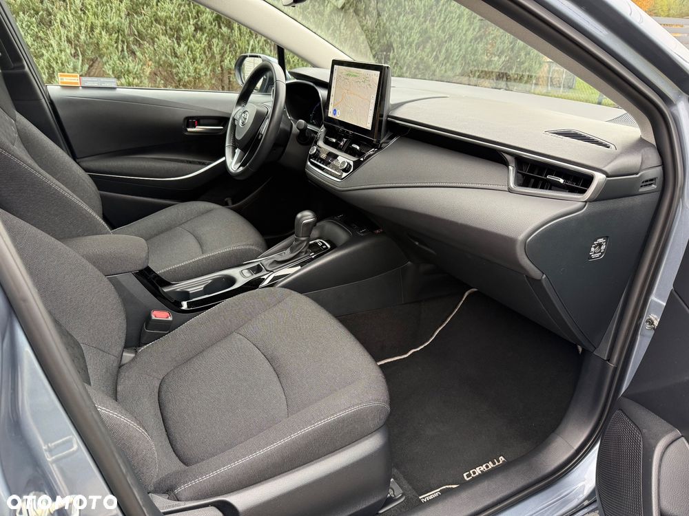 Toyota Corolla 1.8 Hybrid Comfort - 20