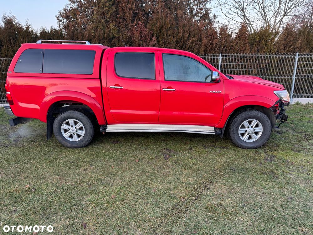Toyota Hilux 4x4 Double Cab Life - 4