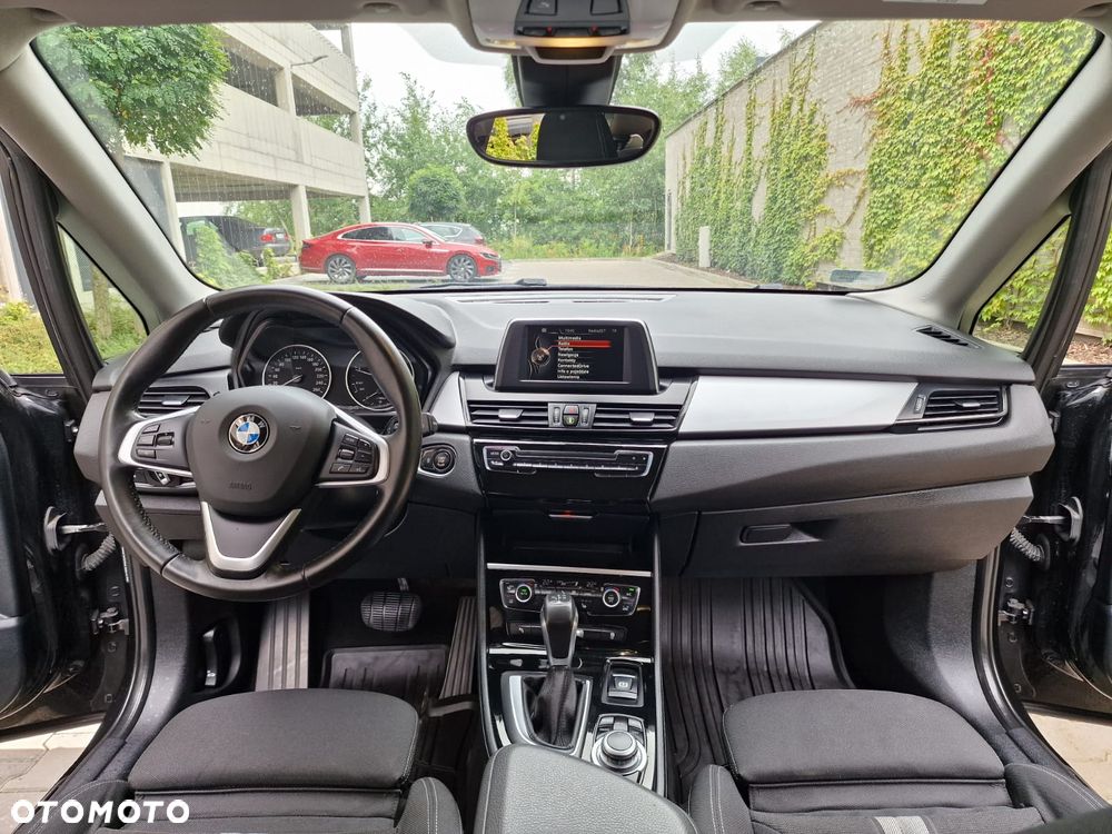 BMW Seria 2 218d Sport-Aut Advantage - 15