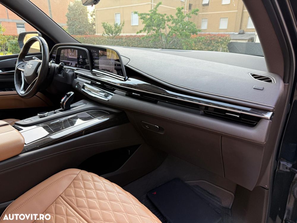 Cadillac Escalade - 10