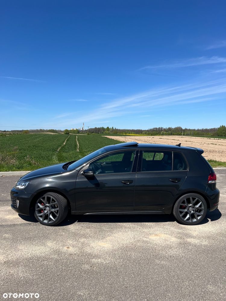 Volkswagen Golf 2.0 TSI GTI DSG - 3