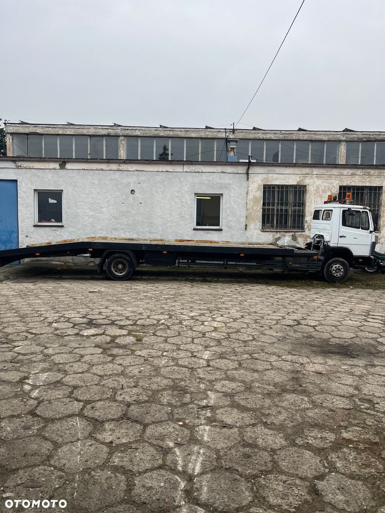 Mercedes-Benz 814 - 10