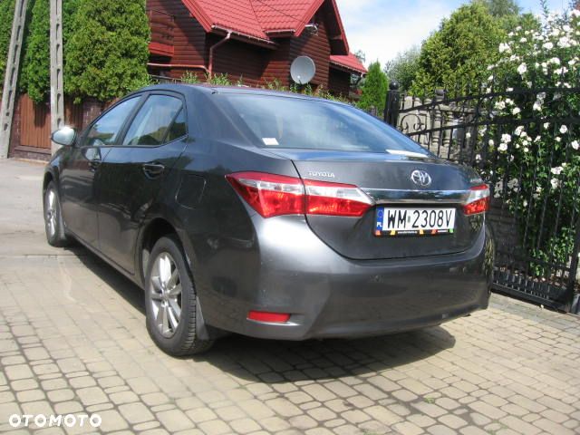 Toyota Corolla 1.4 D-4D Active EU6 - 6