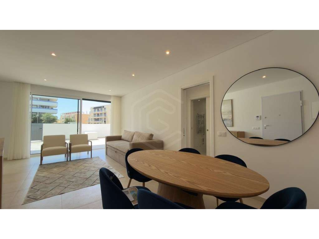 Apartamentos T2 em exclusivo condomínio com piscina perto da praia ... - Grande imagem: 4/49
