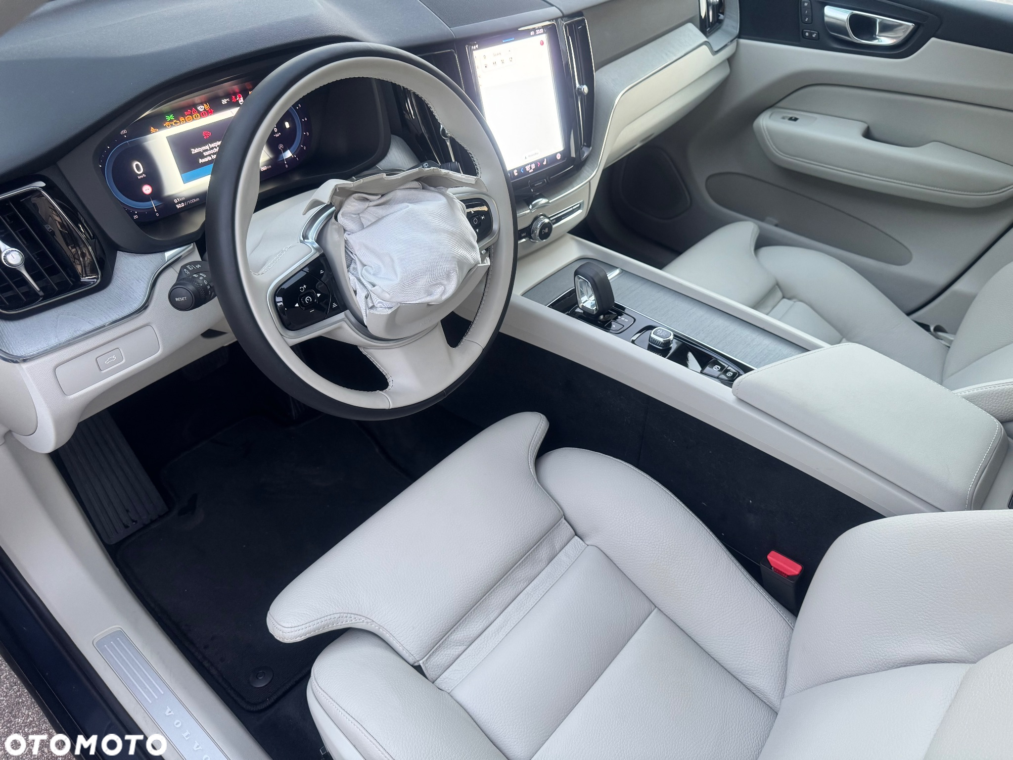 Volvo XC 60 - 6