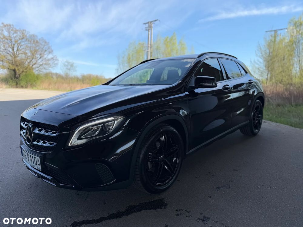Mercedes-Benz GLA 220 d AMG Line - 1