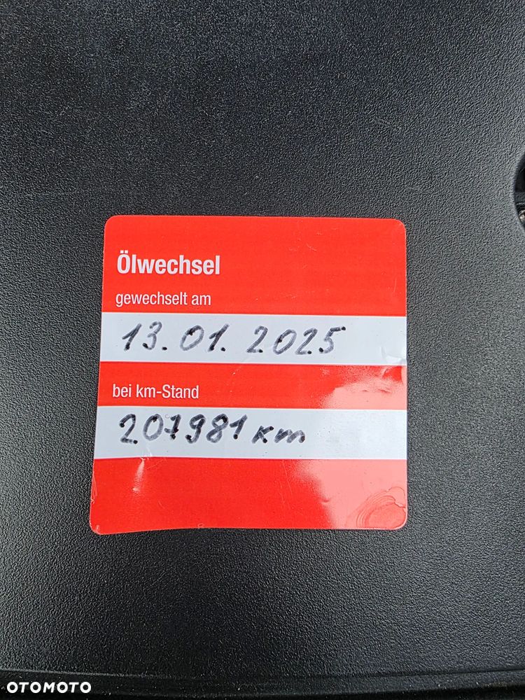 Mercedes-Benz Klasa C 180 Kompressor Avantgarde Sport Edition - 22