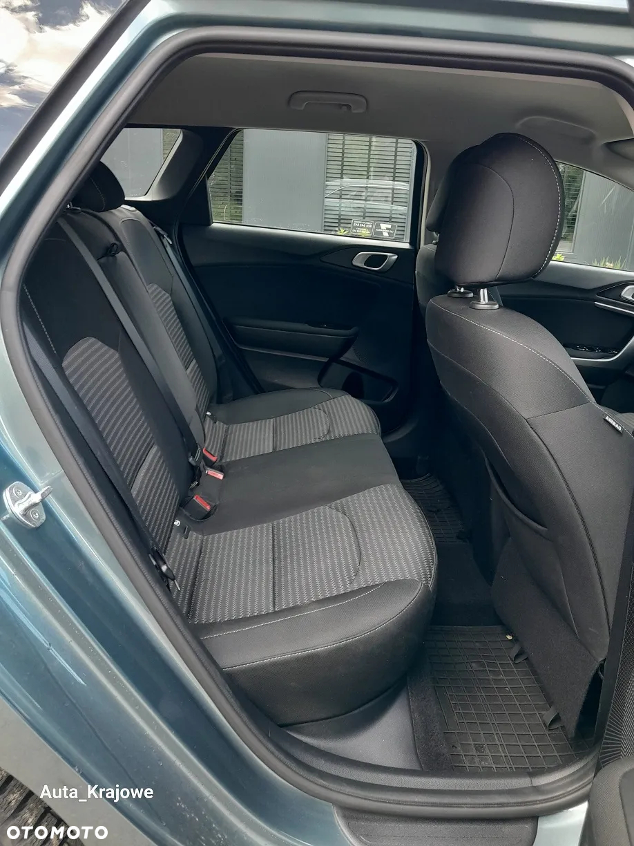 Kia Ceed 1.5 T-GDI M - 29