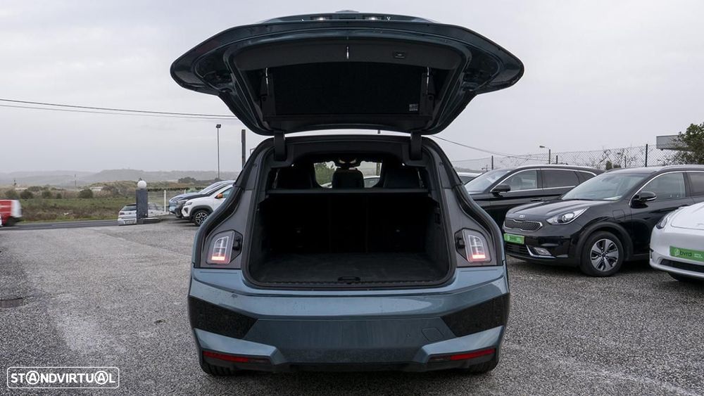 BMW iX xDrive 40 Pack Desportivo - 16