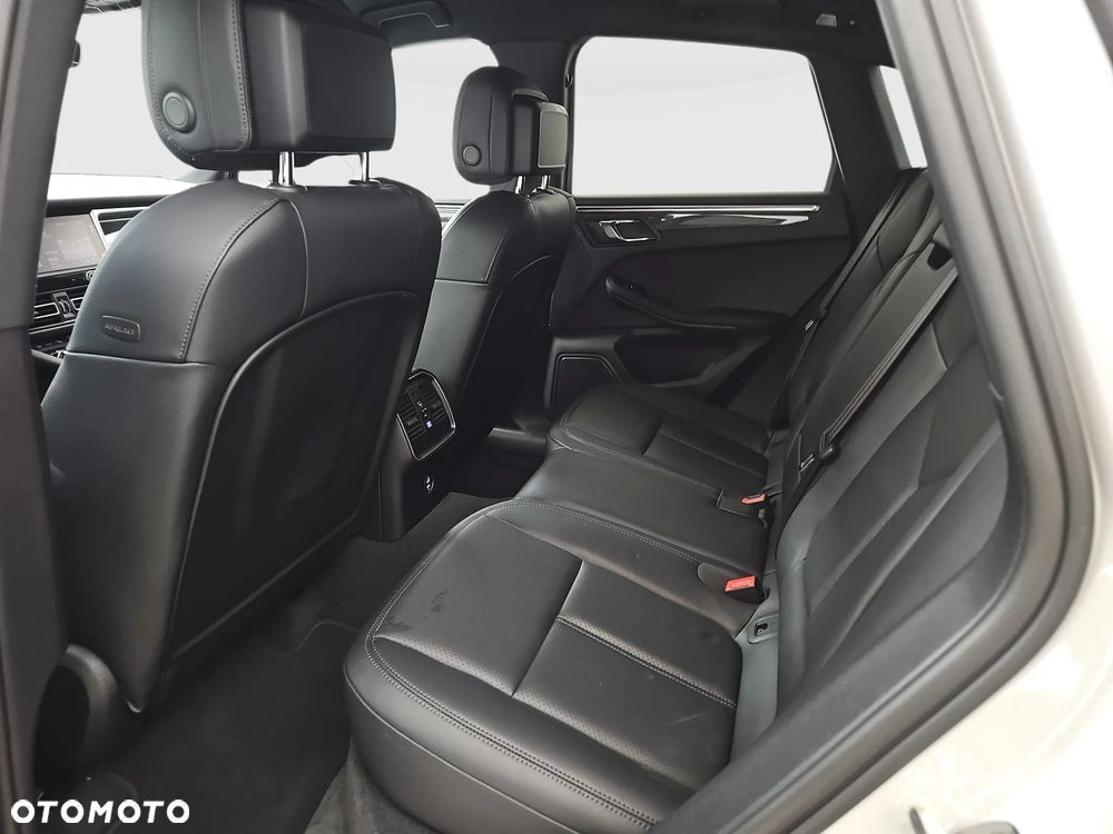 Porsche Macan Standard - 31