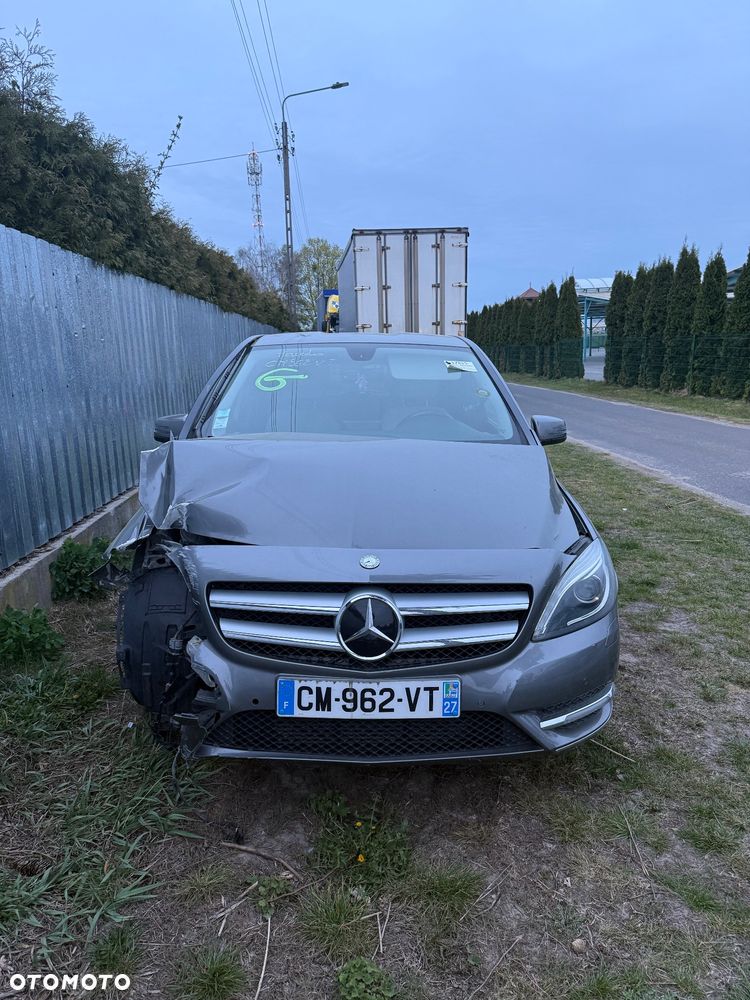 Mercedes-Benz Klasa B - 1
