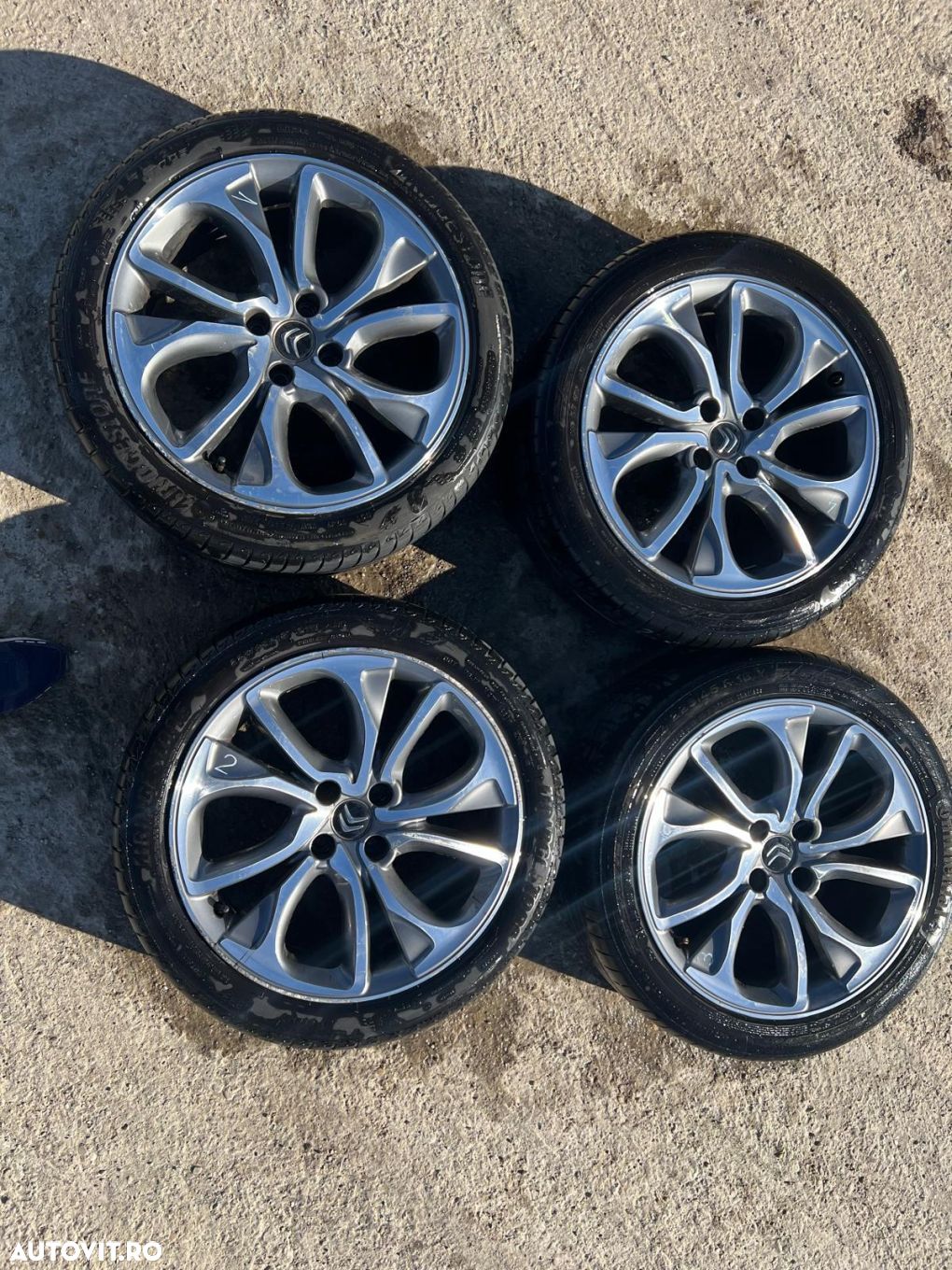 Set roti pe 18 cu anvelope vara pentru Citroen DS4, DS5. - 1