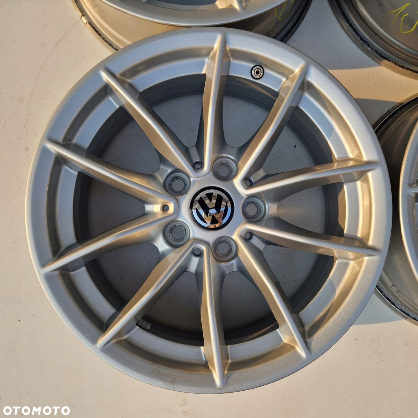 VW PASSAT B8 B7 SHARAN TIGUAN 16 ET22 5x112 - 4