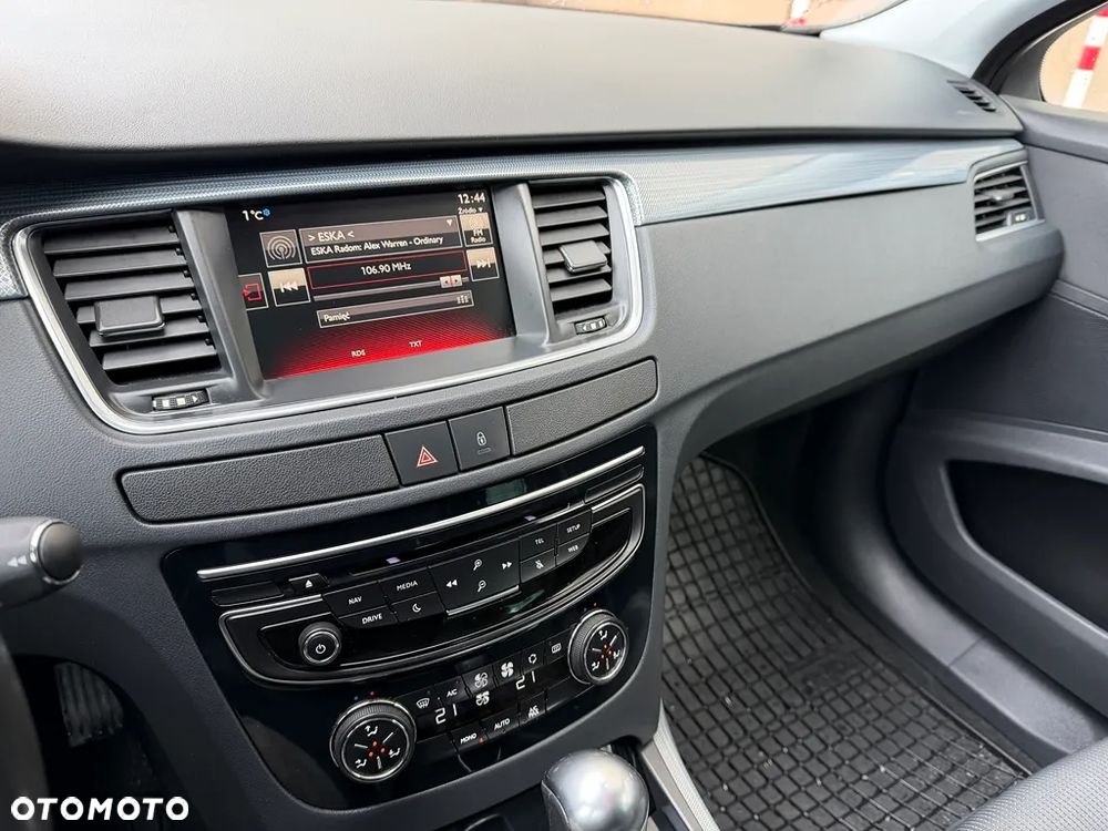 Peugeot 508 BlueHDi FAP 180 Automatik Stop&Start Allure - 28