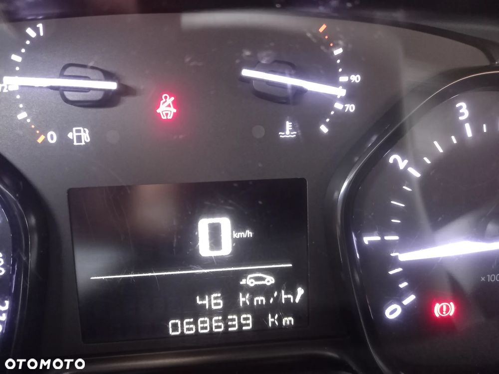 Peugeot Expert Kombi 1.5 BlueHDi Standard 2,8t - 15