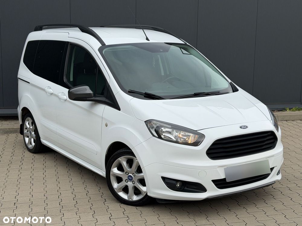 Ford Tourneo Courier 1.0 EcoBoost Titanium - 30