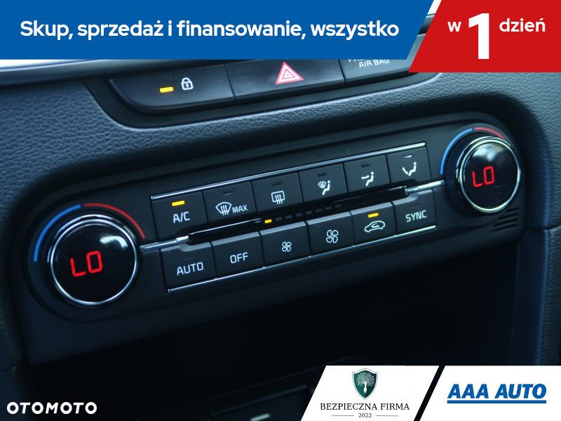 Kia Ceed - 17