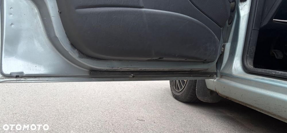 Ford Focus 1.6 FX Silver - 24