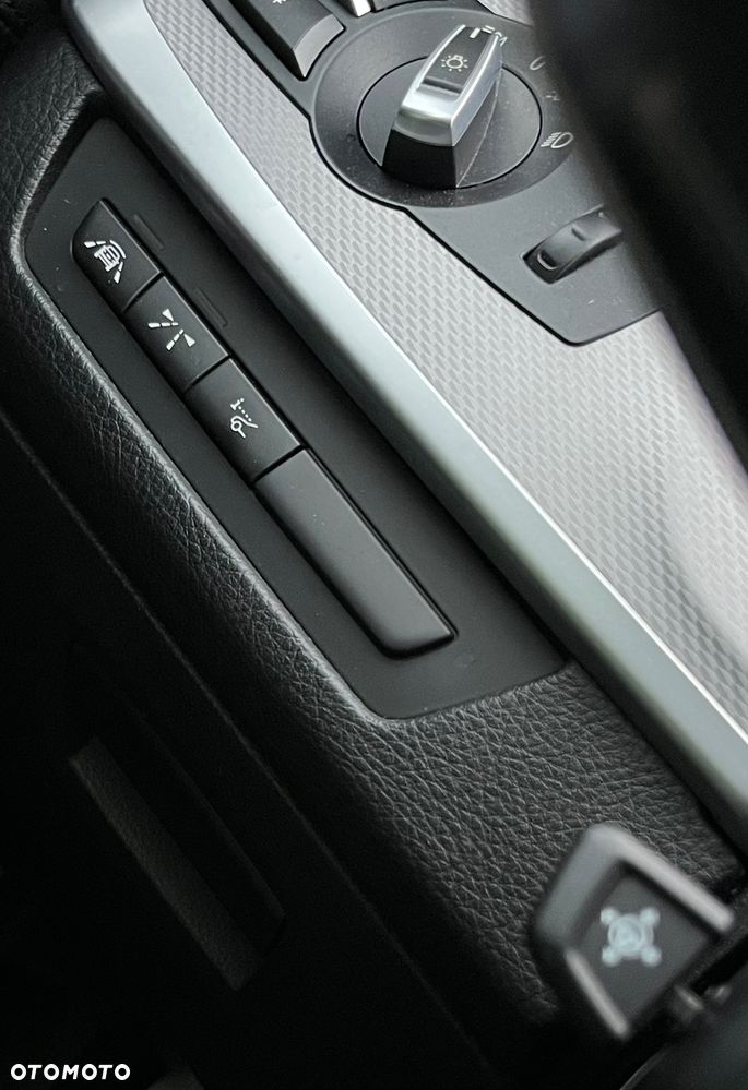 BMW Seria 5 530d xDrive - 21