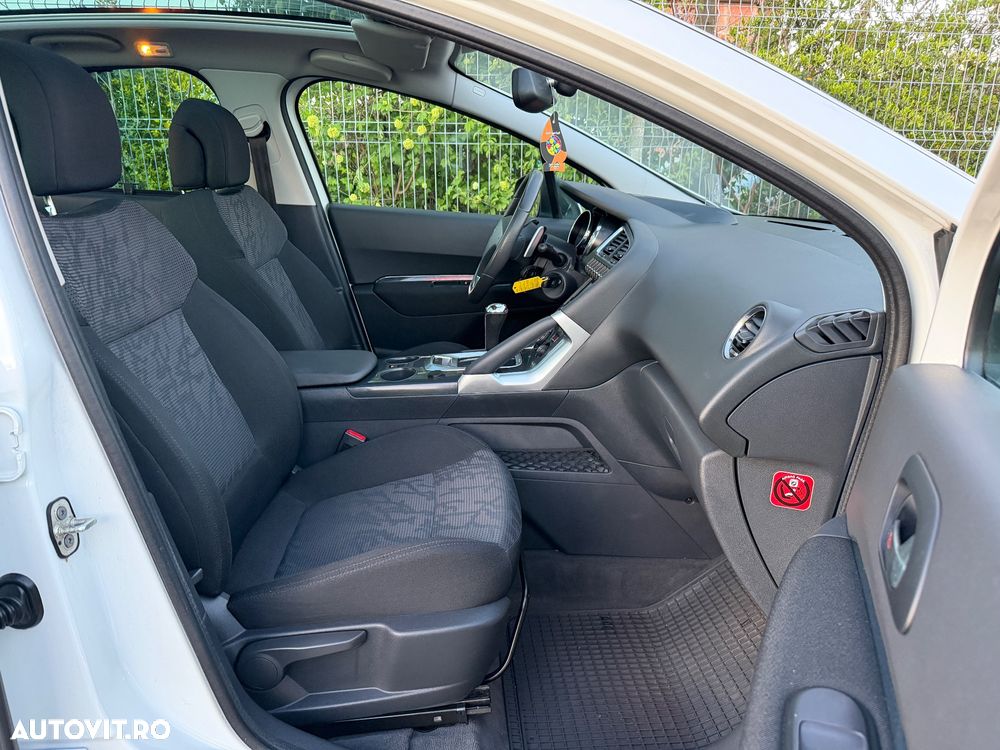 Peugeot 3008 HDi 115 Allure - 10