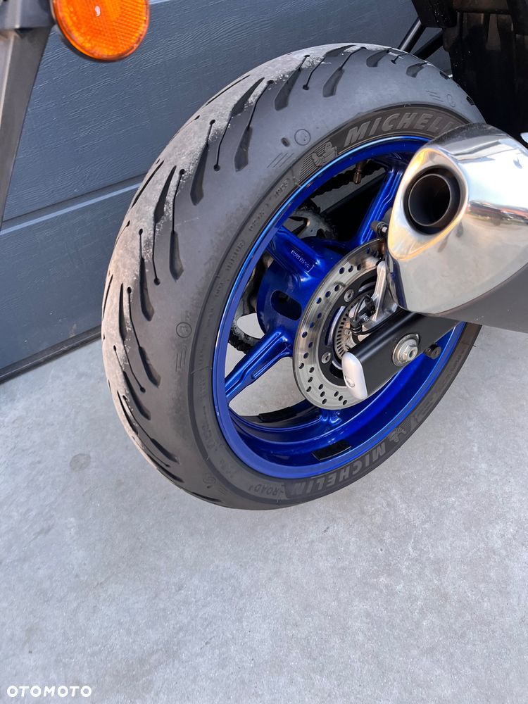Suzuki SV - 5