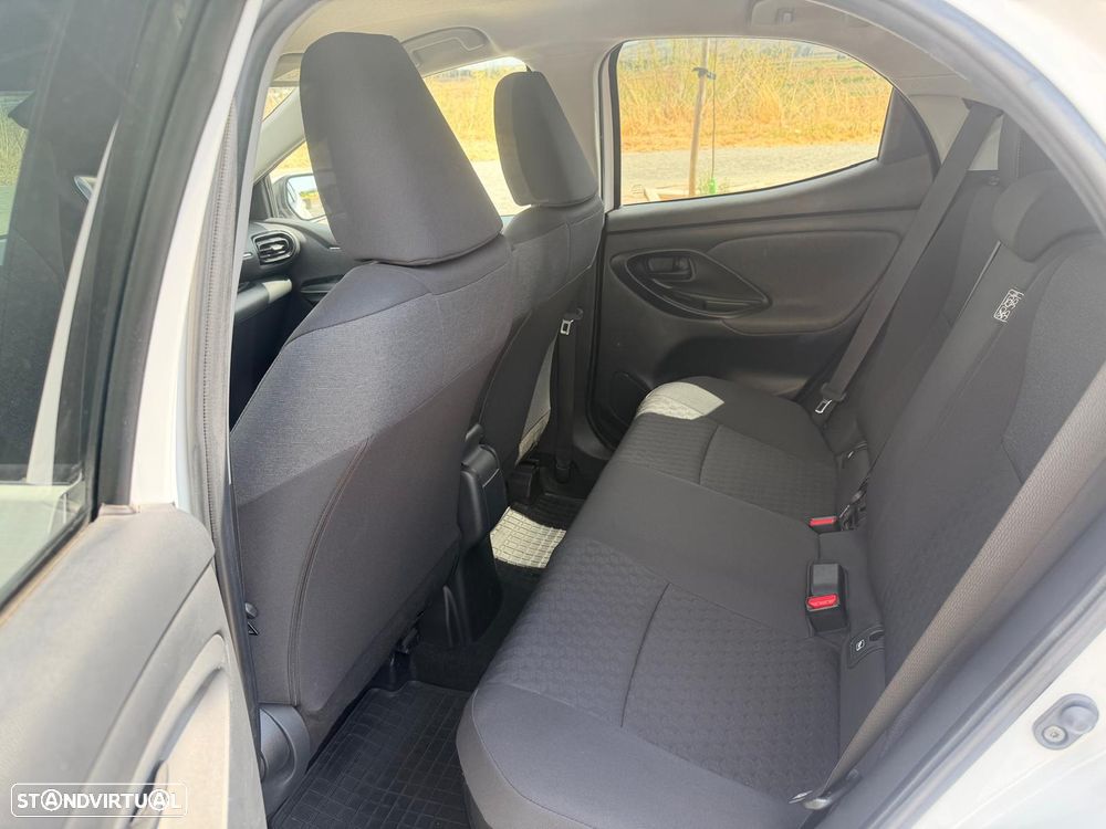 Toyota Yaris 1.5 HDF Comfort Plus - 7