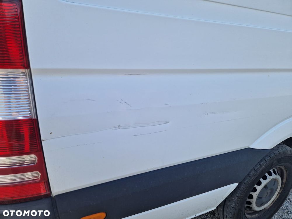 Mercedes-Benz Sprinter - 7