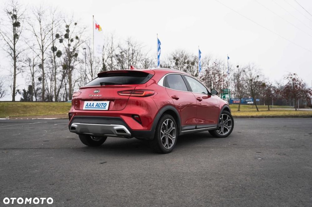 Kia XCeed - 6