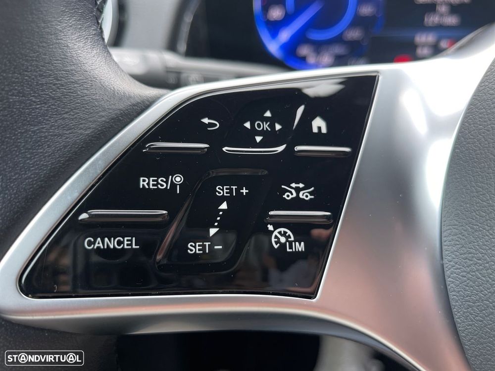 Mercedes-Benz EQB 250+ Edition - 16