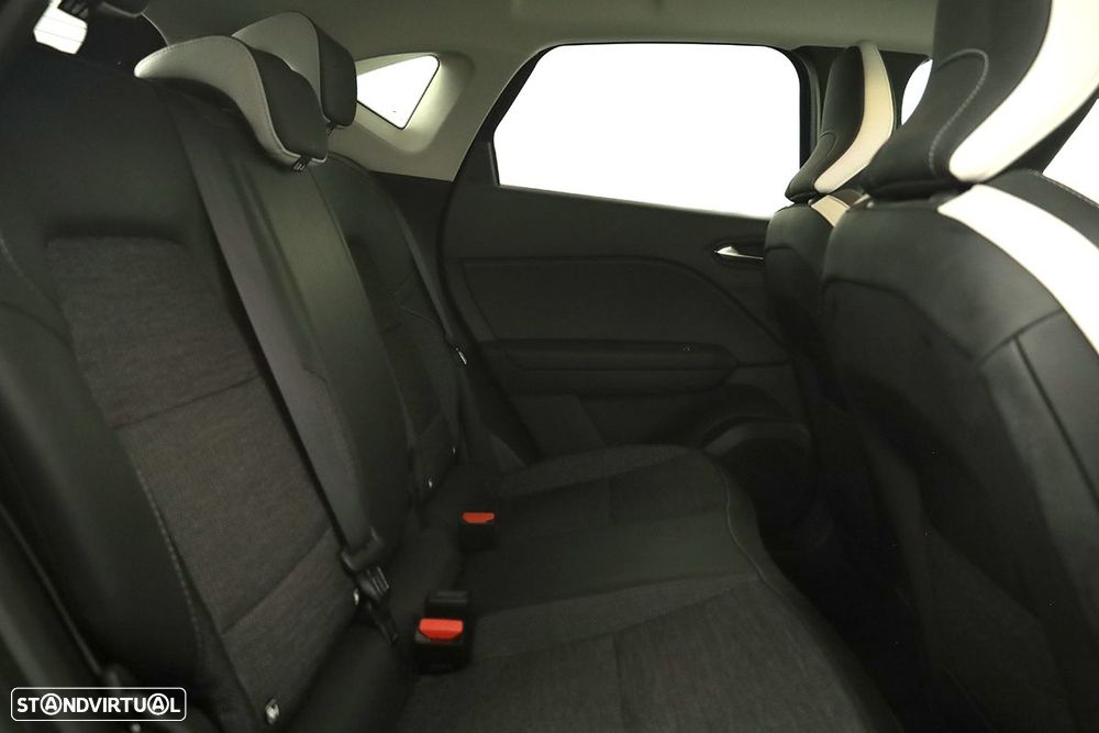 Renault Captur 1.0 TCe Techno Bi-Fuel - 24