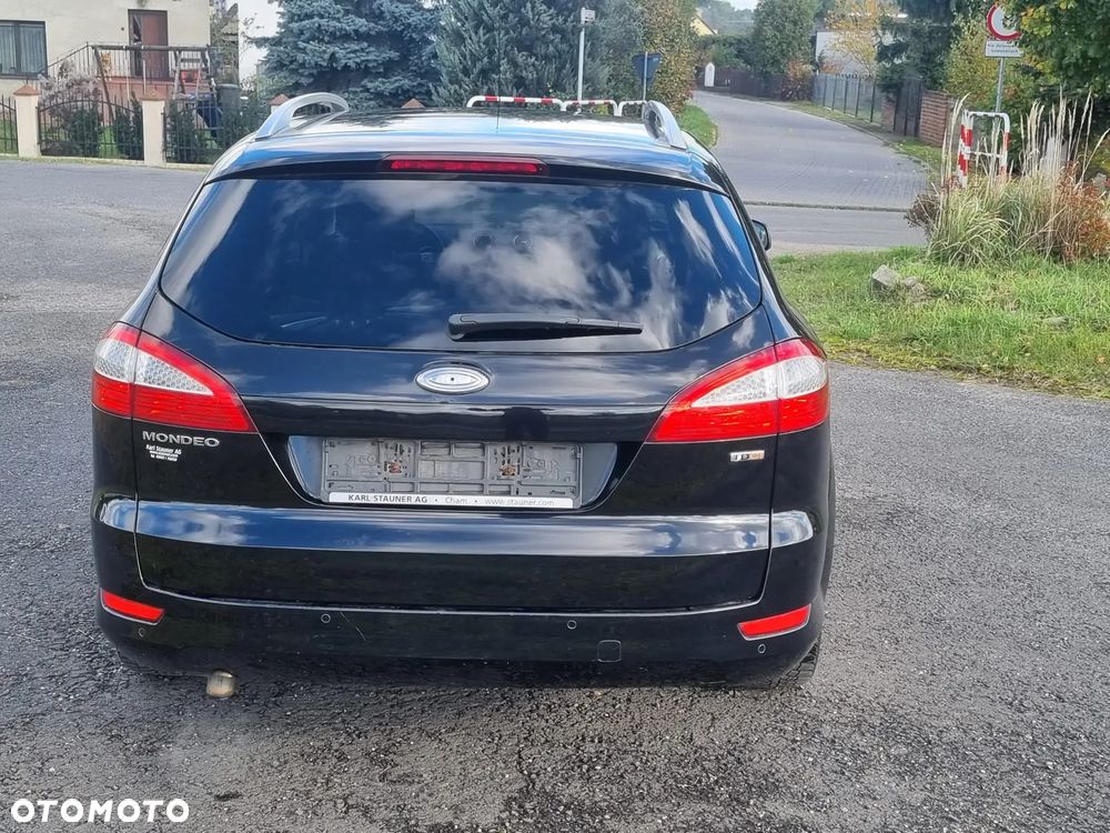 Ford Mondeo 2.0 TDCi Ghia - 5