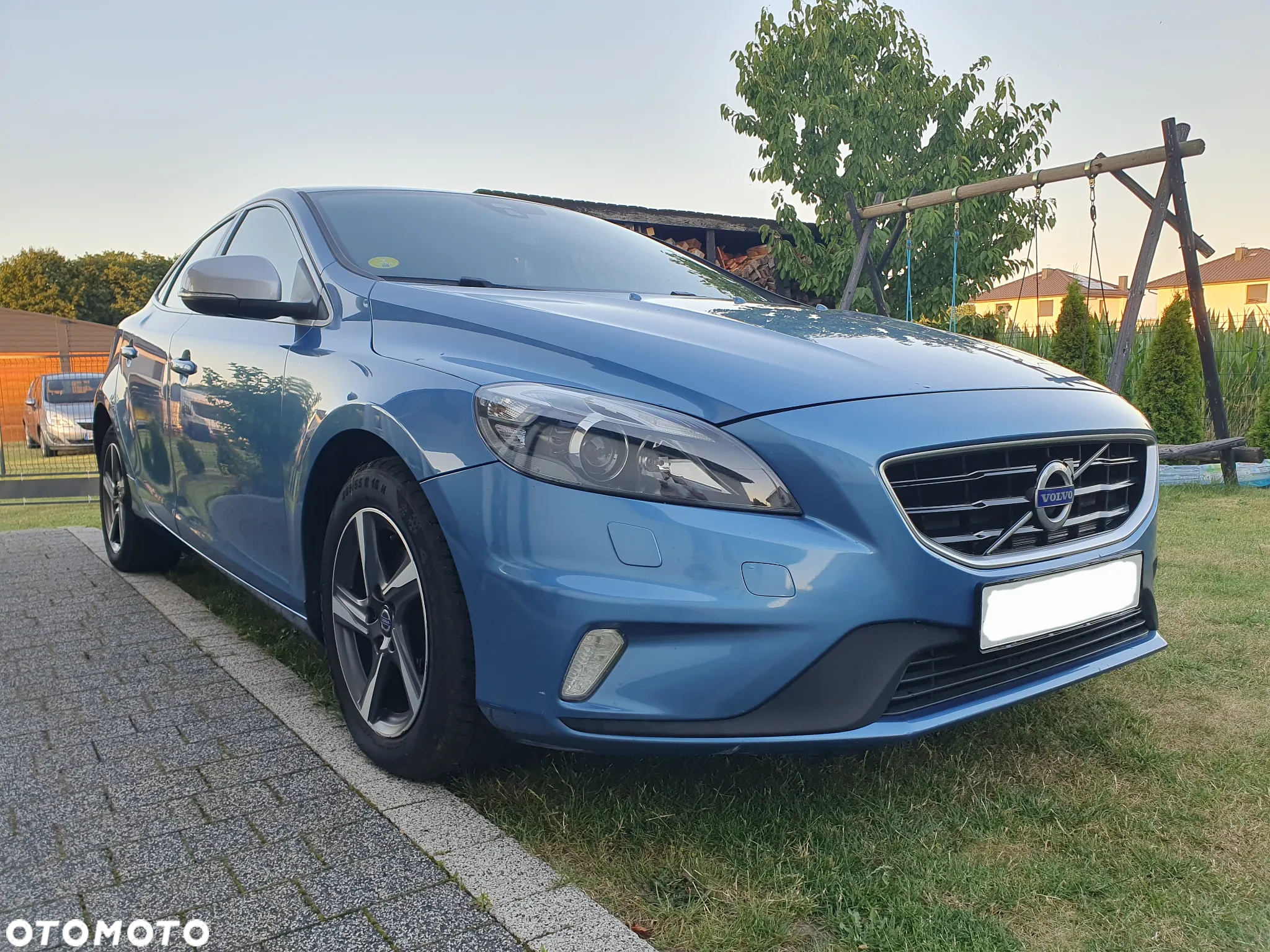 Volvo V40 D2 Drive-E R-Design Kinetic - 12