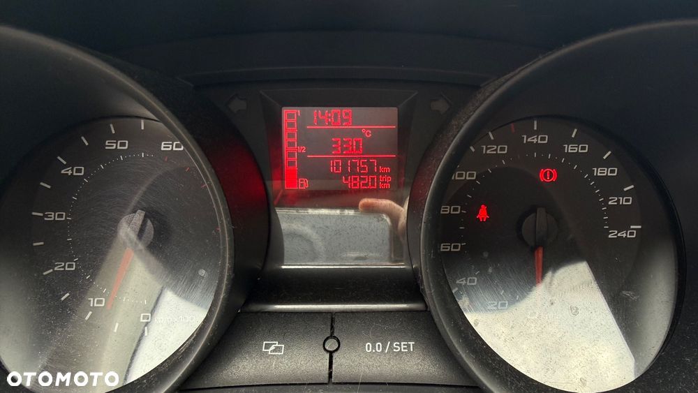 Seat Ibiza 1.4 16V Reference - 9