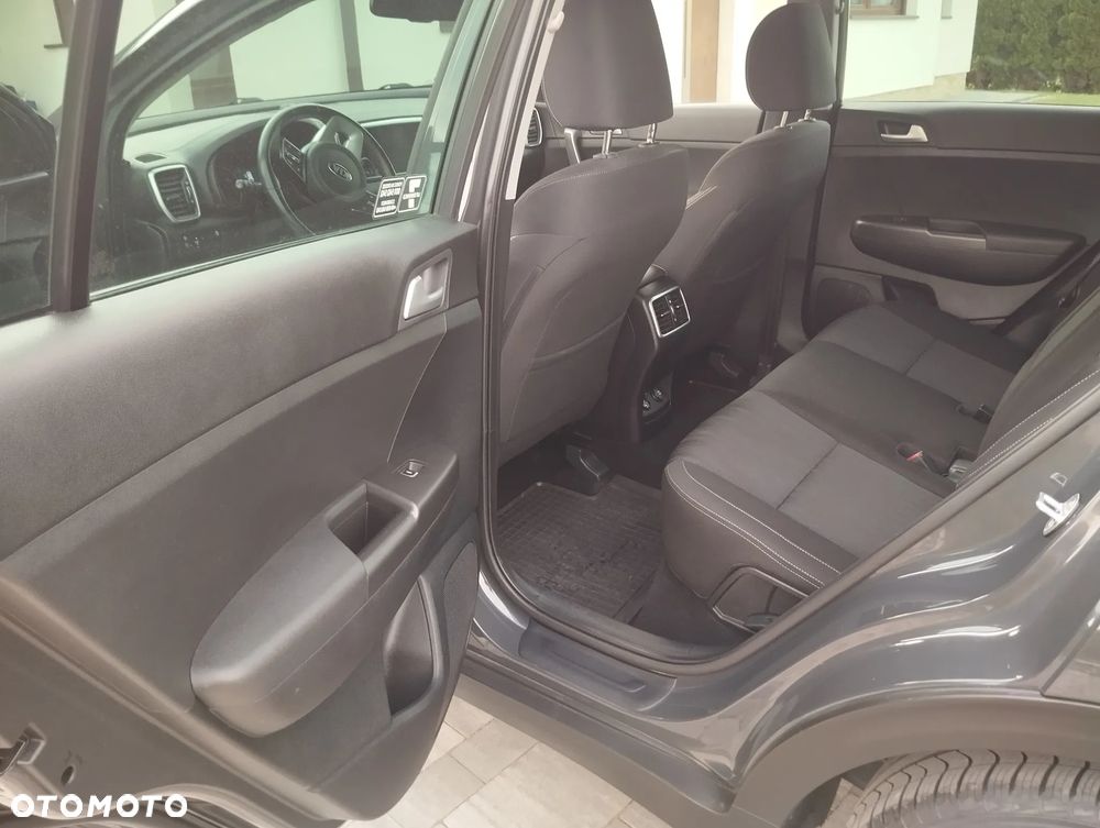 Kia Sportage 1.6 CRDI L Business Line 4WD DCT - 13