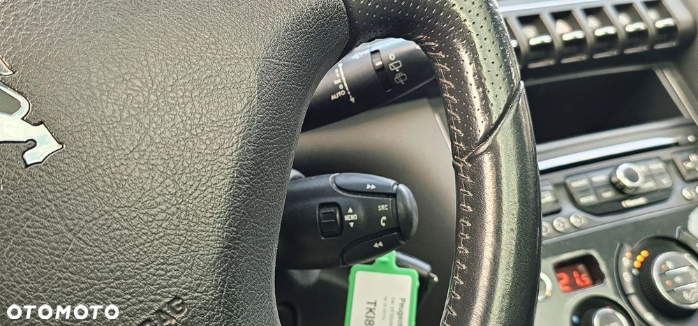 Peugeot 3008 1.6 HDi Premium - 25