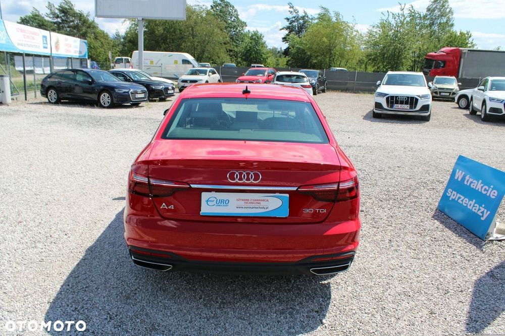 Audi A4 Limousine - 7