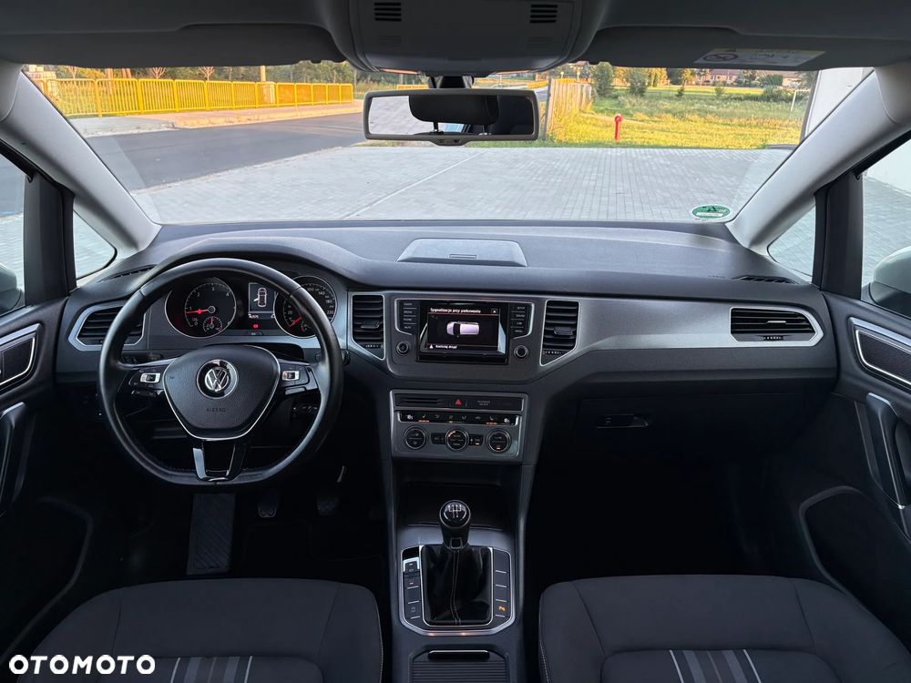 Volkswagen Golf 1.6 TDI BlueMotion Technology Lounge - 11