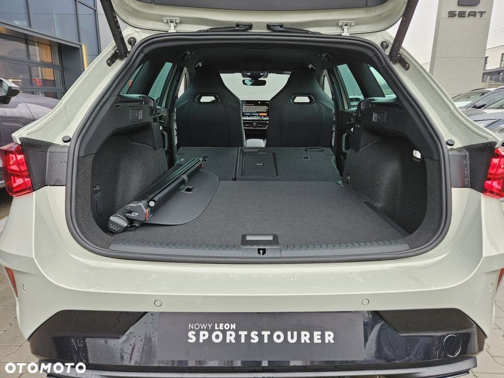 Cupra Leon Sportstourer 2.0 TSI 4Drive DSG - 10