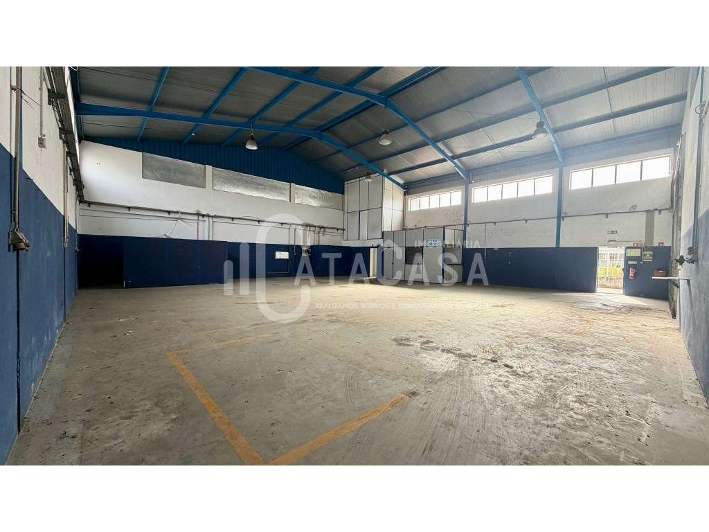 Armazém 270 m² Zona Industrial Norte de Águeda - Grande imagem: 2/6