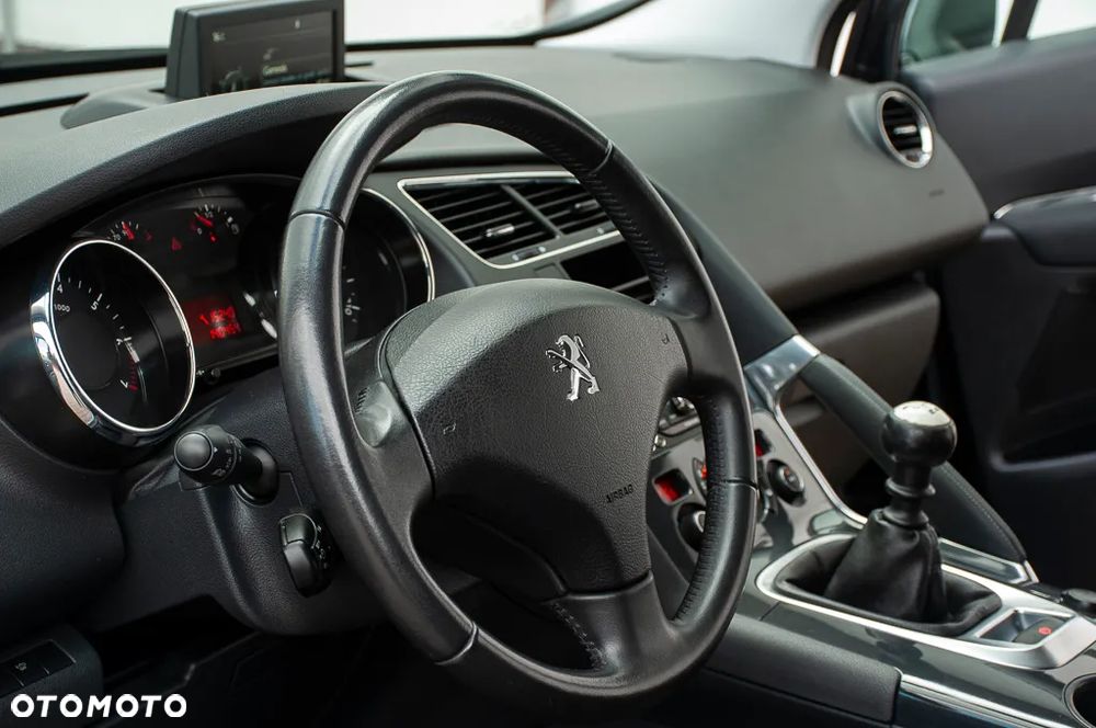 Peugeot 3008 PureTech 130 Style - 23