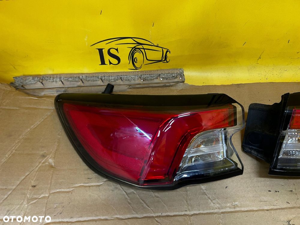 KOMPLET LAMPY LAMPA TYŁ TYLNE LEWA PRAWA FORD KUGA MK3 - 6